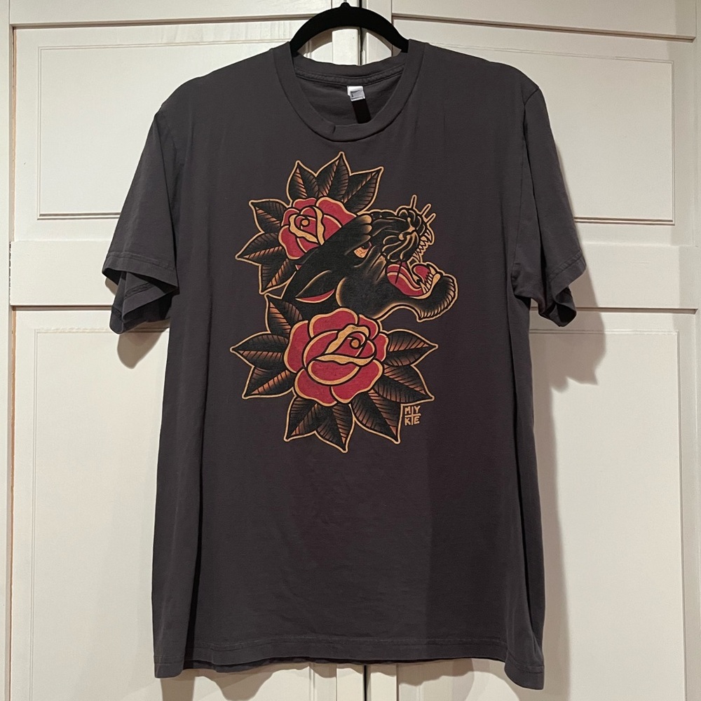 Vintage MYKE t-shirt. Gray. Ed Hardy styling.